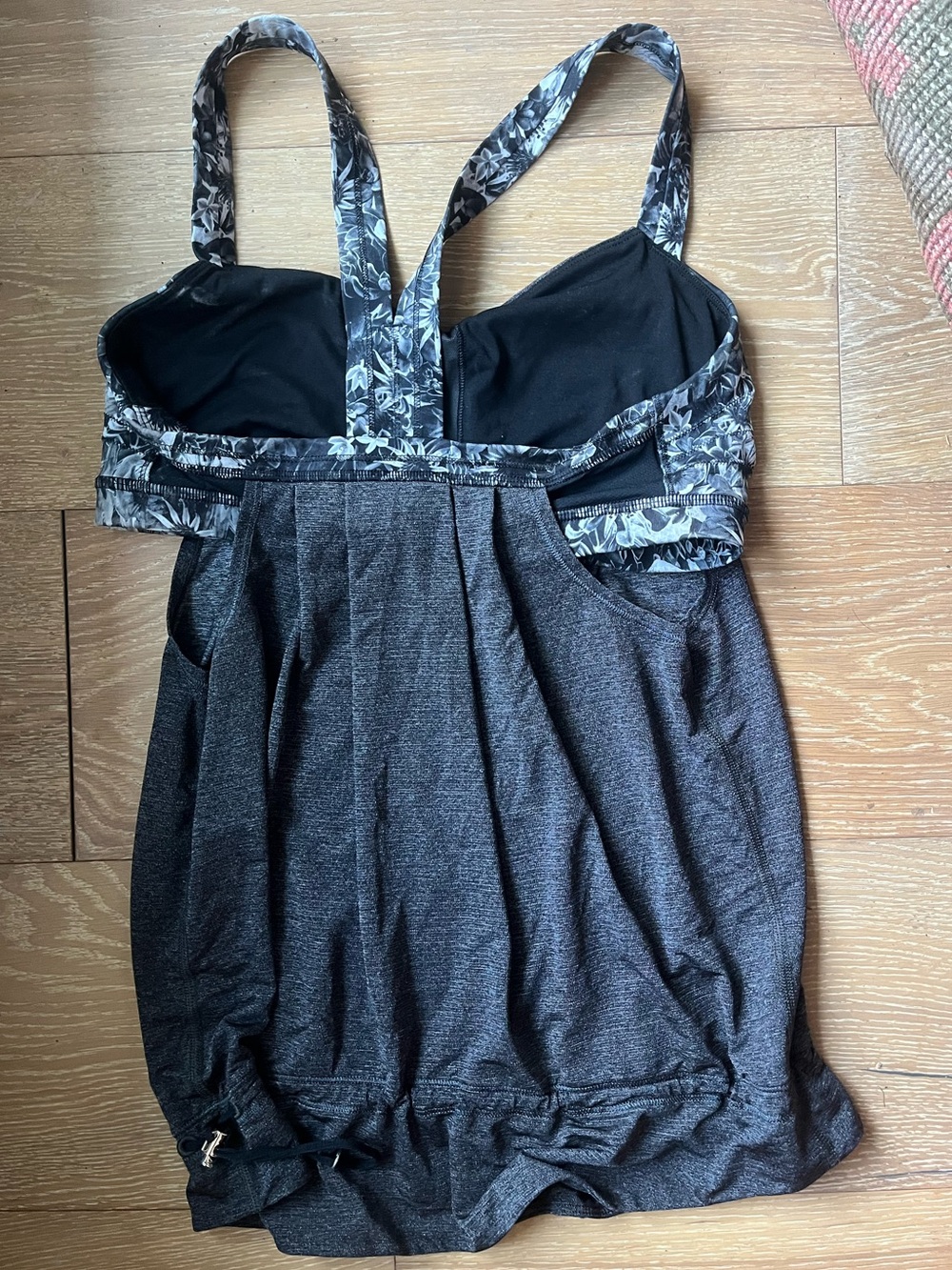 Lululemon Tank Bundle of 3, Size 8, No Limits, Tame Me, Rest Less - Picture 9 of 16